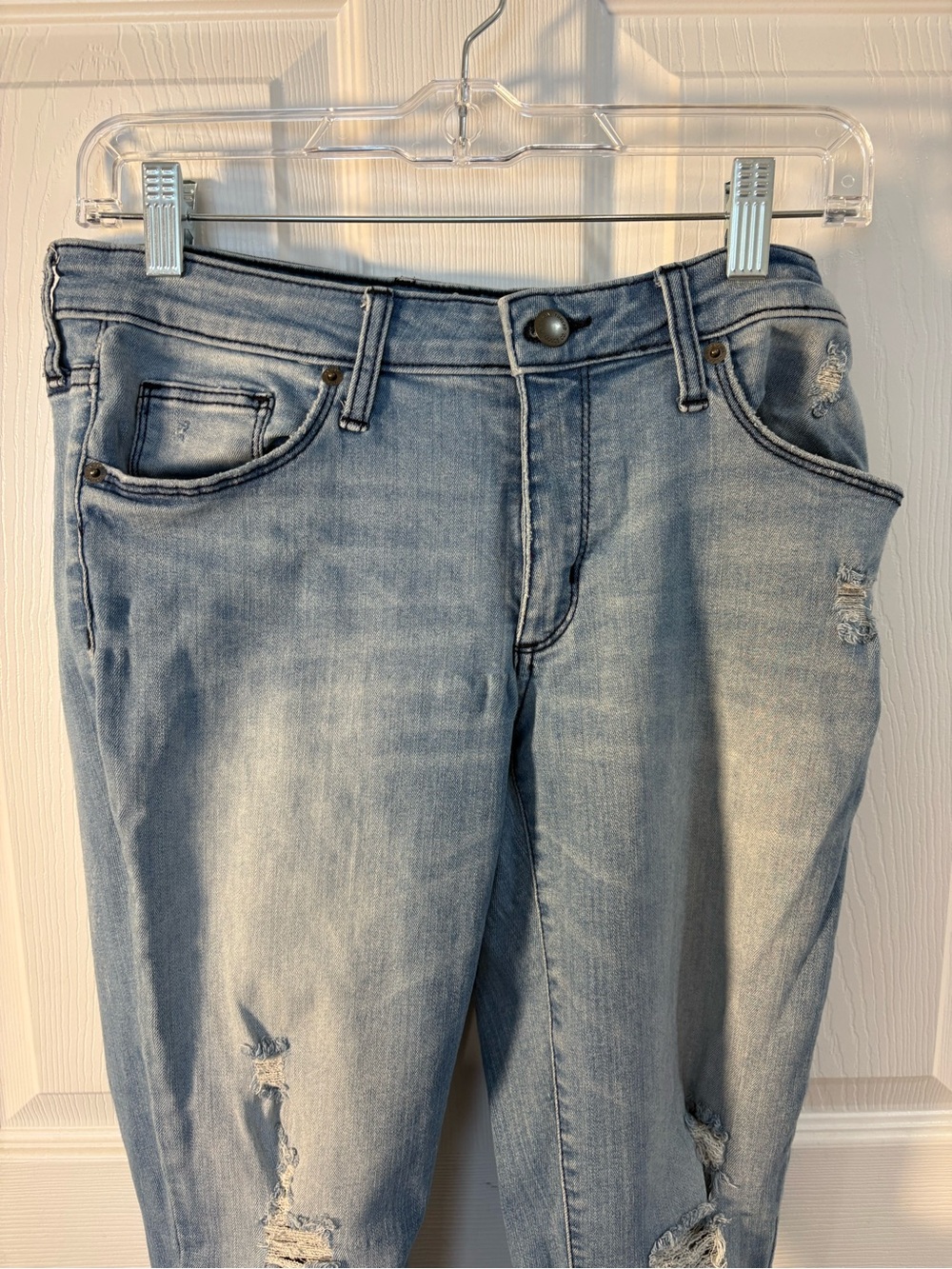Universal Thread Light Blue Distressed High-Rise Skinny Jeans - Women - Picture 3 of 6